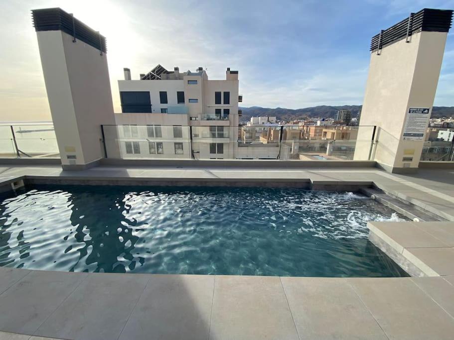 Casa Del Mar Luxury. Primera Linea De Playa Almería