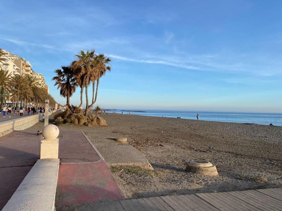 Apartamento Casa Del Mar Luxury. Primera Linea De Playa