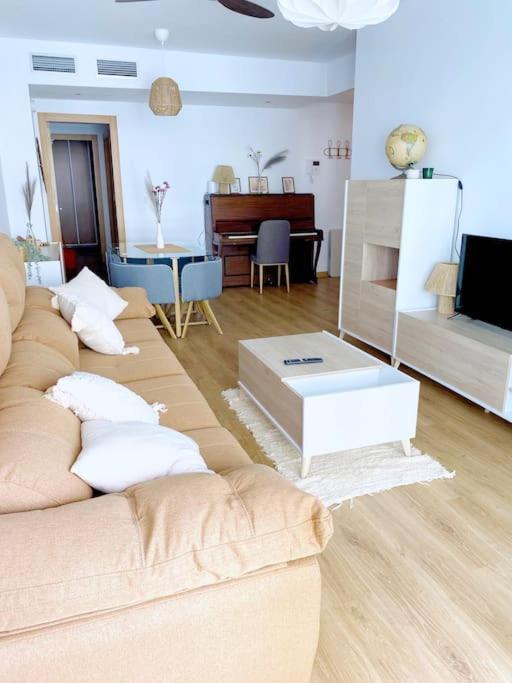 Appartement Casa Del Mar Luxury. Primera Linea De Playa Almería